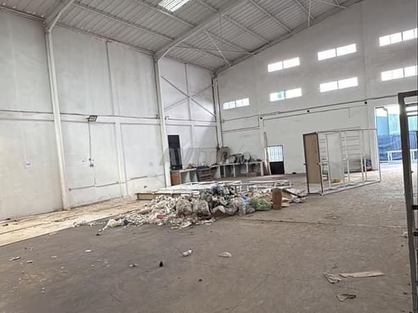 hangar à louer 1000 m