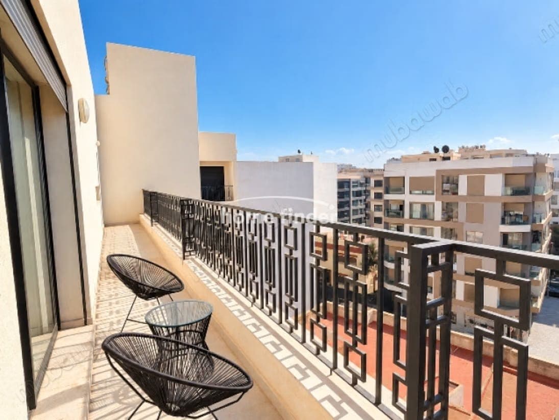Studio neuf à louer sur Les Princesses 63 m²