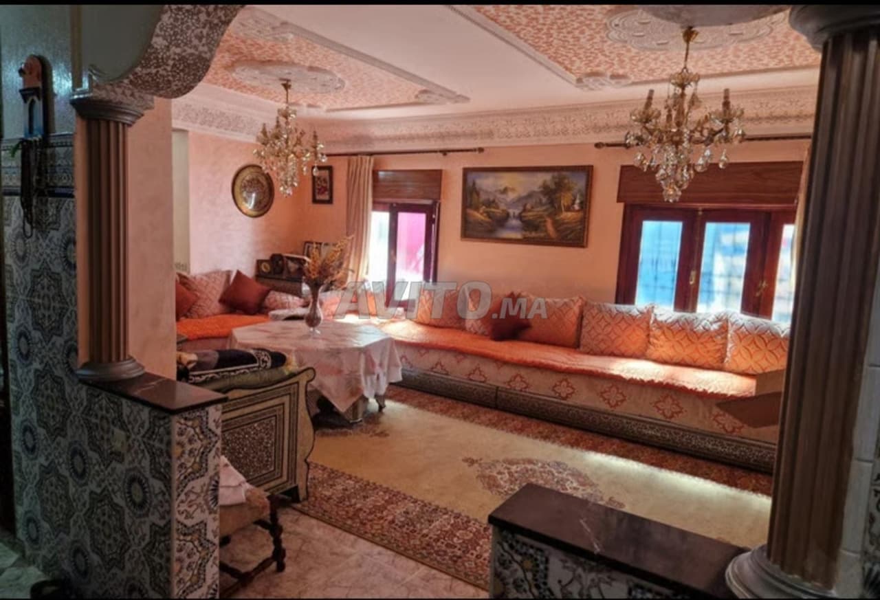 Bel appartement duplex bien situé à vendre