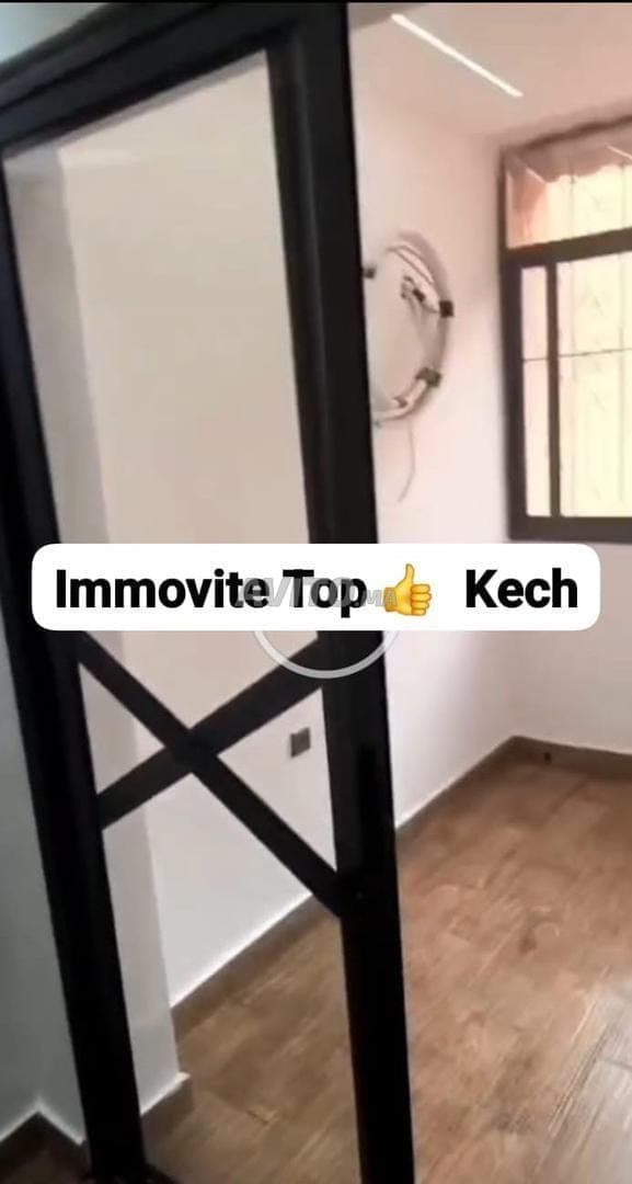 Schöne Wohnung an der Route de Casablanca, privat, 4. Etage, 68 Millionen, schöne Gelegenheit
