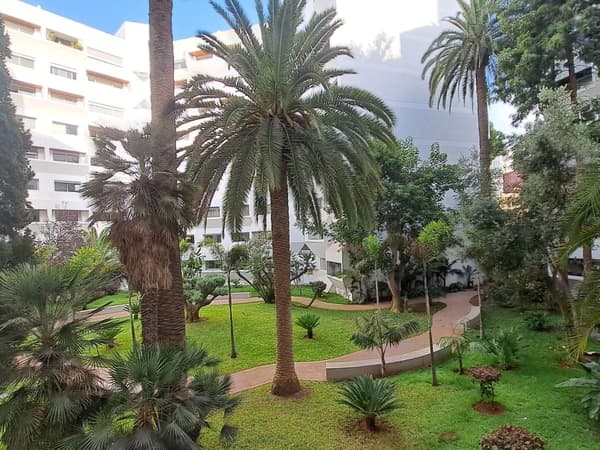 Appartement 137 m² à louer à Casablanca Moulay Youssef