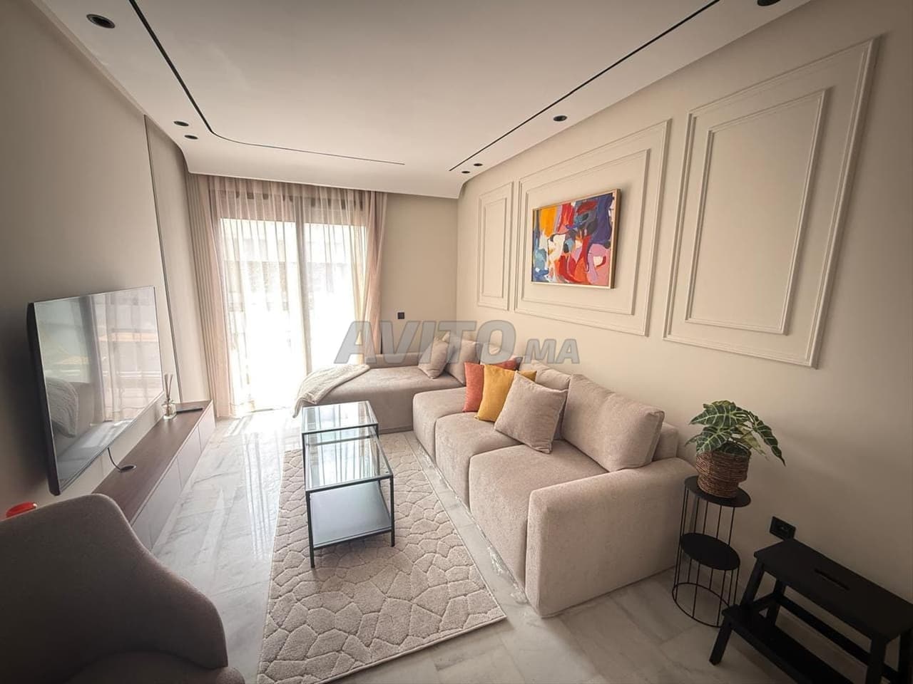 استوديو جديد لم يسكن قط شرفة الطابق الأخير