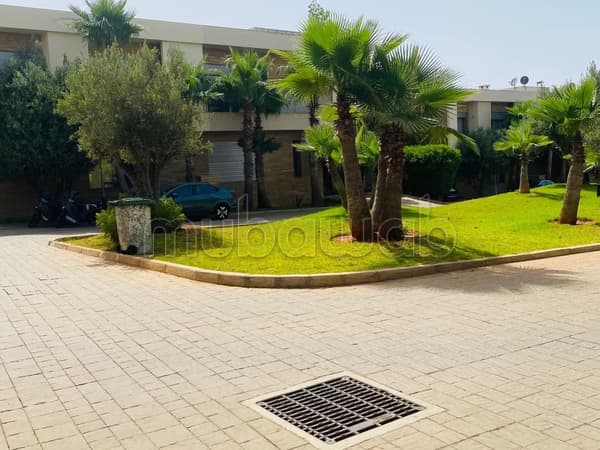 Luxevilla te huur in Californie. 4 comfortabele slaapkamers. Zwembad en open haard