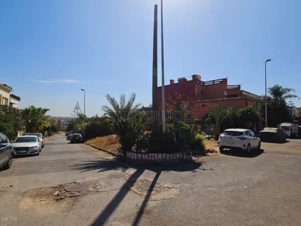 Lot tetrain d'angle 349 m2