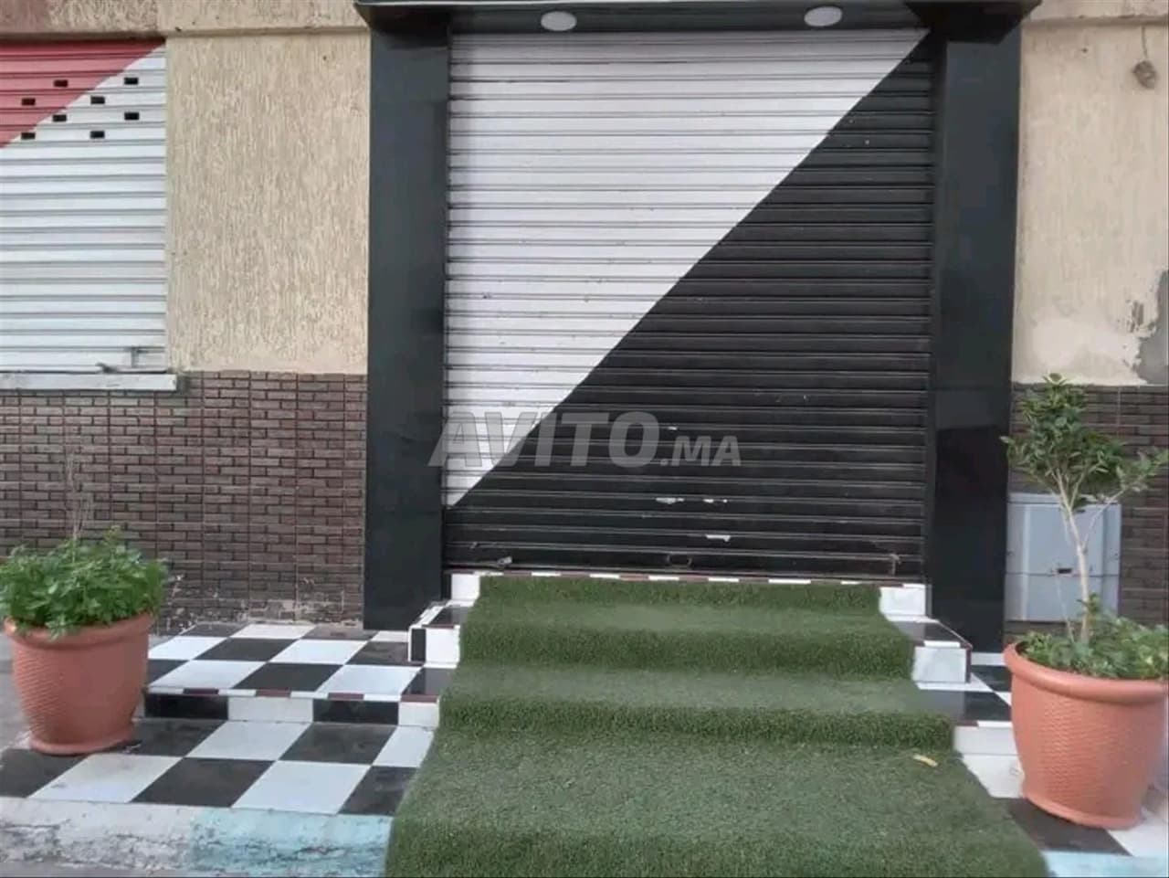 Garage commercial à louer dans le quartier Al Amal