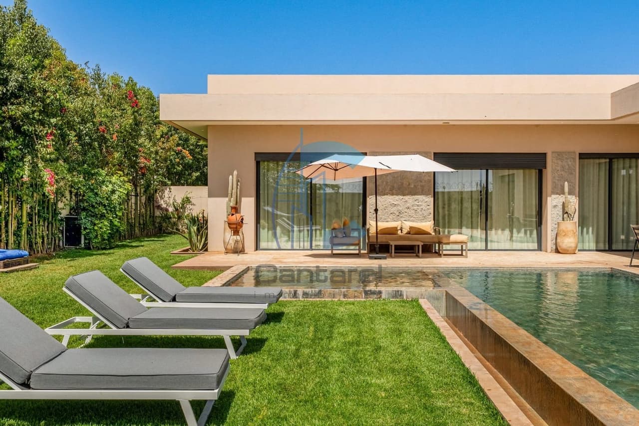 SINGLE-STORY VILLA 4 BEDROOMS FURNISHED HIGH-END WITH SWIMMING POOL FOR RENT - ROUTE OF...