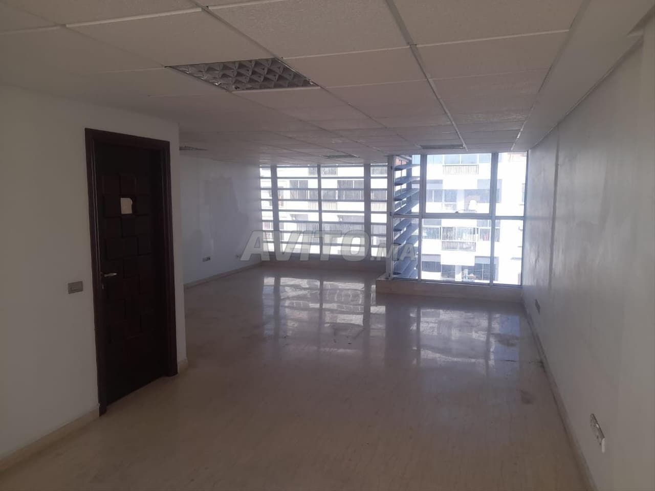 Plateau 2gd Open terse 130m2 à louer bd Zerktouni