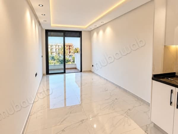 Studio traversant au 3ᵉ étage avec double exposition – Oasis, Casablanca