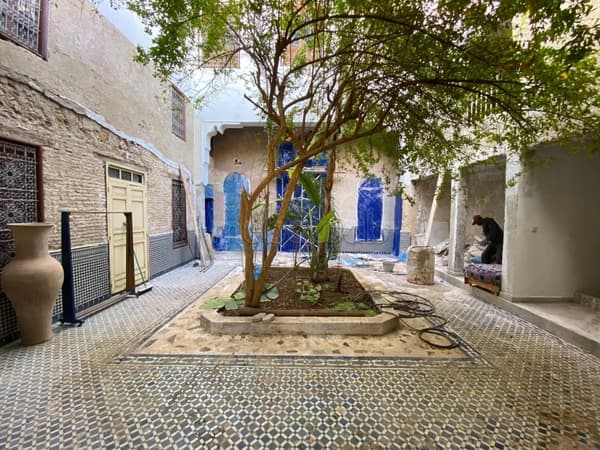Trouvez votre riad à acheter à Talaa. Surface totale 500 m². Piscine et cheminée
