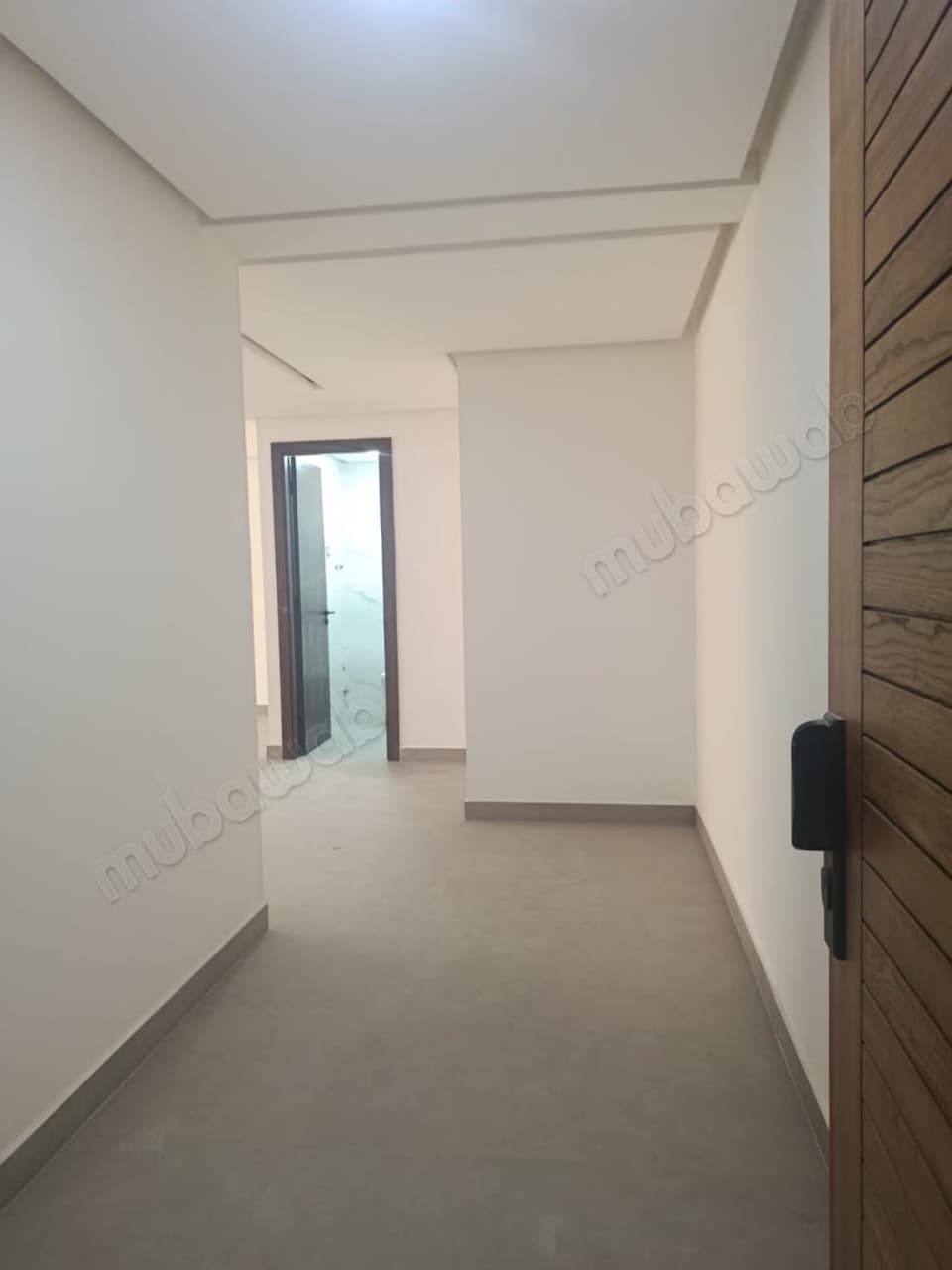New 55 m² office for rent – Californie