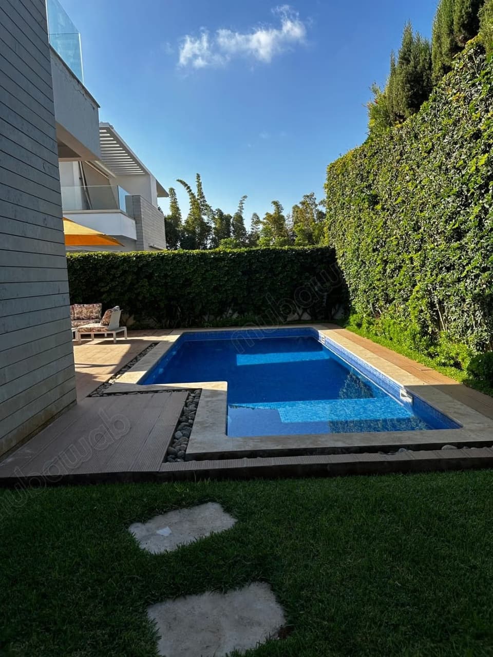 Californie – élégante villa meublée avec piscine et jardin